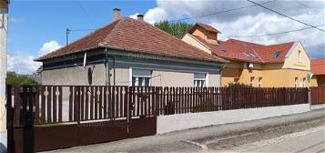 Putnok eladó családi ház a Szkala Bertalan úton 24-ben
