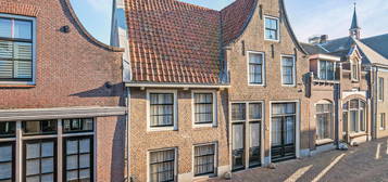 Hoogstraat 67