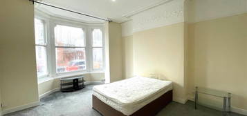 Studio to rent in Westleigh Road, Leicester LE3