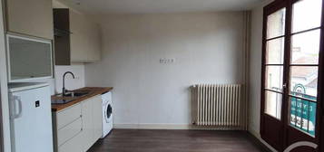 Location appartement 2 pièces 27 m²