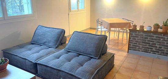 Appartement  à vendre, 3 pièces, 2 chambres, 61 m²