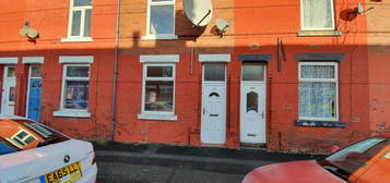 2 bedroom terraced house