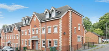 Maisonette for sale in Lenborough Road, Buckingham MK18