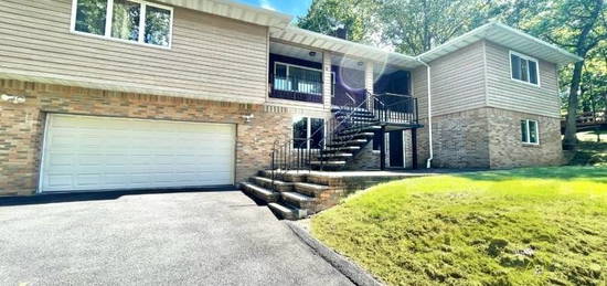 30 Glen Rock Rd, Little Falls Twp., NJ 07424-2434