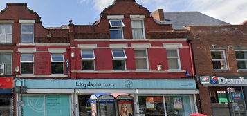 Flat to rent in Wilmslow Road, Manchester M14