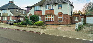 4 bedroom semi-detached house