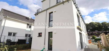 ERSTBEZUG - Moderne 3-Zimmer-Maisonettewohnung mit Terrasse in Hamburg-Bramfeld