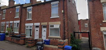 4 bed terraced house for sale