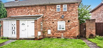 2 bedroom semi-detached house for sale