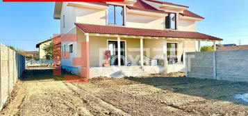 COMISION 0% Duplex Mosnita 4 camere - Asfalt + Toate utilitatile!