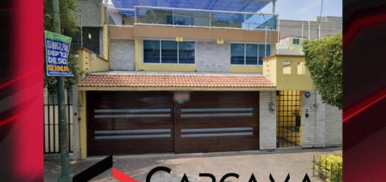 Casa En Jardin Balbuena De Recuperacion Bancaria Muy Cerca Del Aicm.