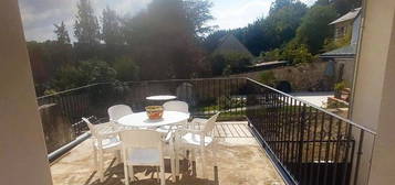 Charmante demeure avec grande terrasse vue sur la Seine