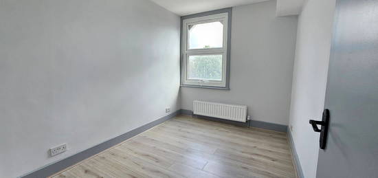 2 bed flat to rent