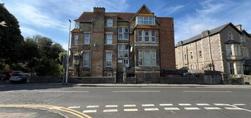 Flat to rent in Walliscote Road, Weston-Super-Mare BS23