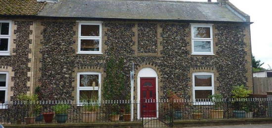 3 bedroom semi-detached house