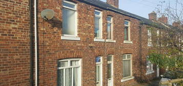 7 bedroom terraced house