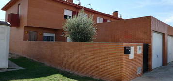 Casa adosada en venta en Calle del Valle, 40i, Villaralbo