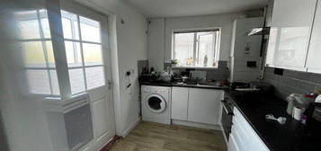 Property to rent in California Road, Oldbury B69