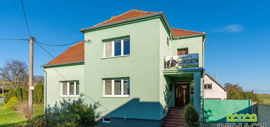 Rodinný dům, 122 m² + 912 m² pozemek, Vážany