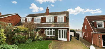 3 bedroom semi-detached house