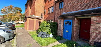 1 bedroom terraced house