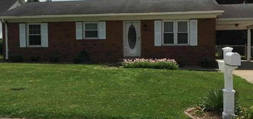 220 Camaro Dr, Henderson, KY 42420