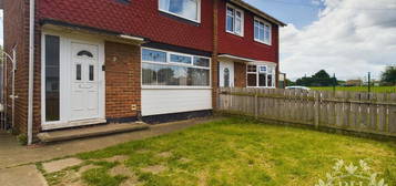 3 bed semi-detached house for sale