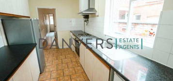 4 bedroom terraced house