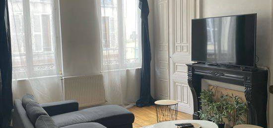 Magnifique appartement meublé situé au cœur du bouchon