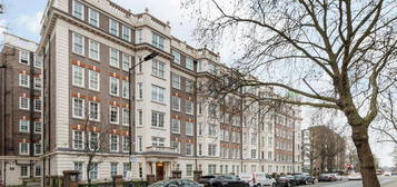 Flat to rent in 24 Grove End Road, St John's Wood NW8