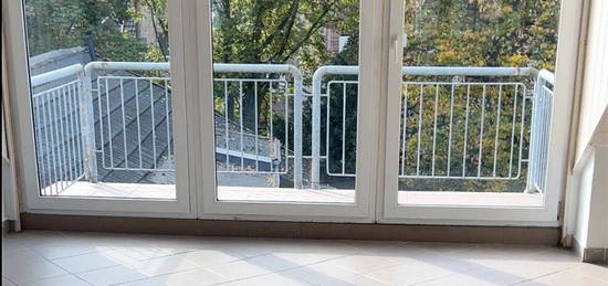 Nachmieter gesucht ab Sofort Maisonette Wohnung mit 2 Balkonen