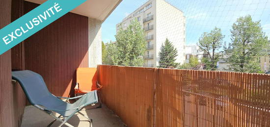 GRAND 2 PIECES AVEC BALCON SANS TRAVAUX