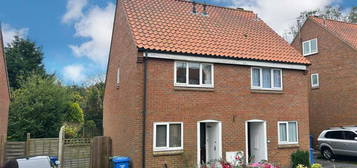 2 bedroom semi-detached house for sale