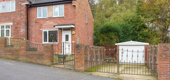 3 bedroom semi-detached house for sale