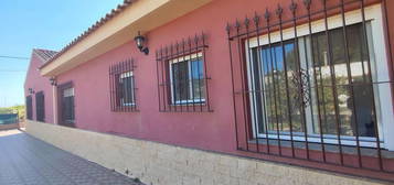 Casa o chalet independiente en venta en calle las Mainas, 5