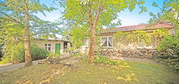 Einfamilienhaus im Bungalowstil mit idyllischem Grundstück in Coswig / Anhalt