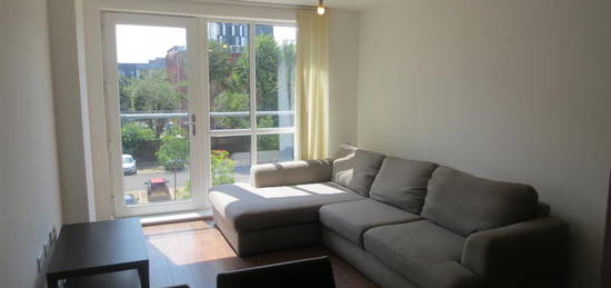 3 bed flat to rent