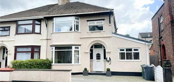 4 bedroom semi-detached house for sale