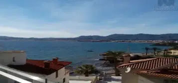 Casa adosada en calle La Carolina