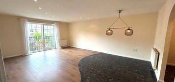 Flat to rent in St. Christophers Walk, Wakefield WF1