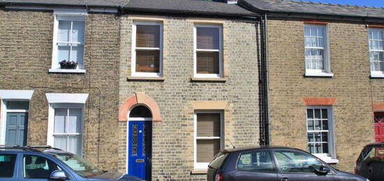 2 bedroom terraced house