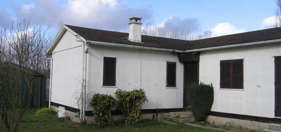 Maison  à louer, 4 pièces, 3 chambres, 79 m²