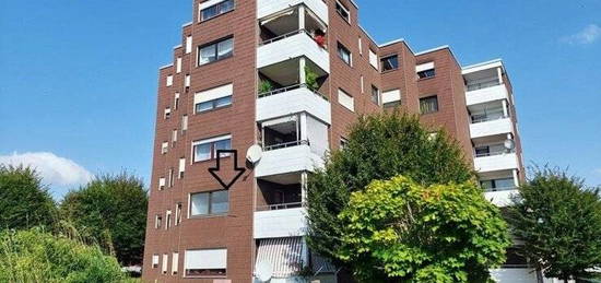 Geräumige, charmante 4,5-Zimmer-Wohnung mit Balkon, Garage inkl. in zentraler Lage!