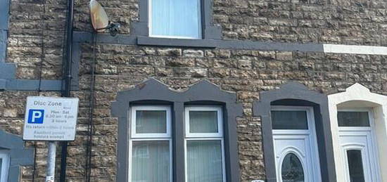 2 bedroom terraced house