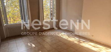 Appartement Gardanne 2 pièce(s) 55 m2 dernier étage