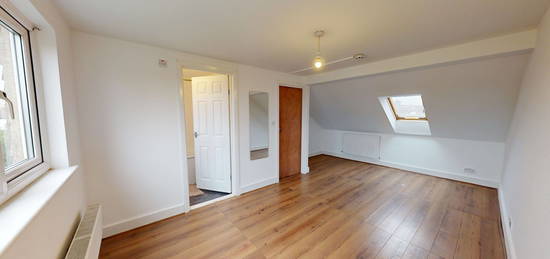 Property to rent in Saxon Road, London N22