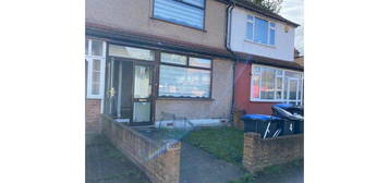 2 bed terraced house to rent