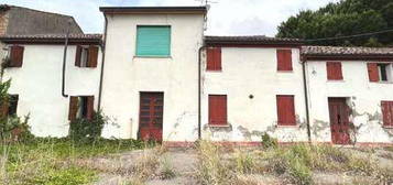 Complesso immobiliare a Verona (VR)