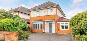 4 bedroom detached house to rent