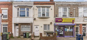 Flat for sale in Twyford Avenue, Portsmouth PO2